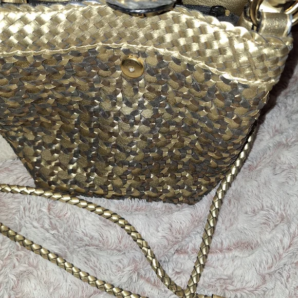 She's gorgeous NWOT Crossbody - Picture 6 of 9